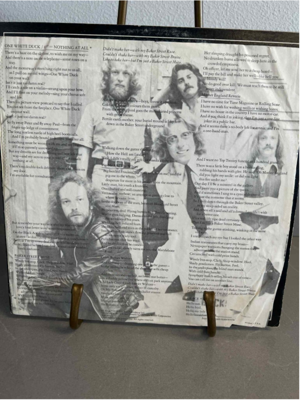 Jethro Tull Minstrel in the Gallery Vinyl LP Chrysalis CHR 1082 VG+ Record Vg+